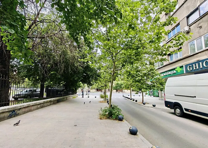 Old Town Sky View - Pumo بوخارست