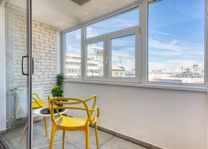 Διαμέρισμα Sky View Apartment - Balcony Over Universitate