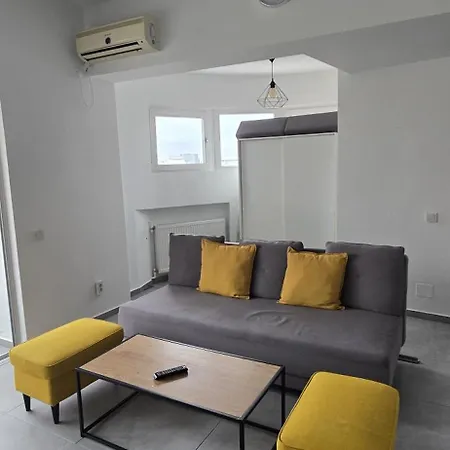Old Town Sky View Apartment *