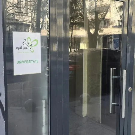 Old Town Sky View - Pumo *